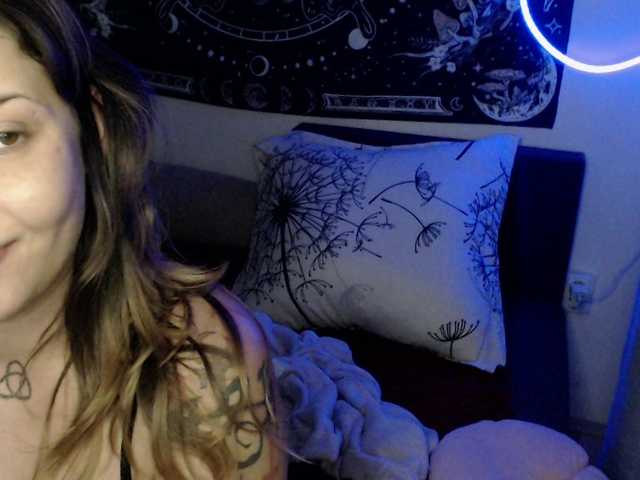 RacyRoby live cam on BongaCams