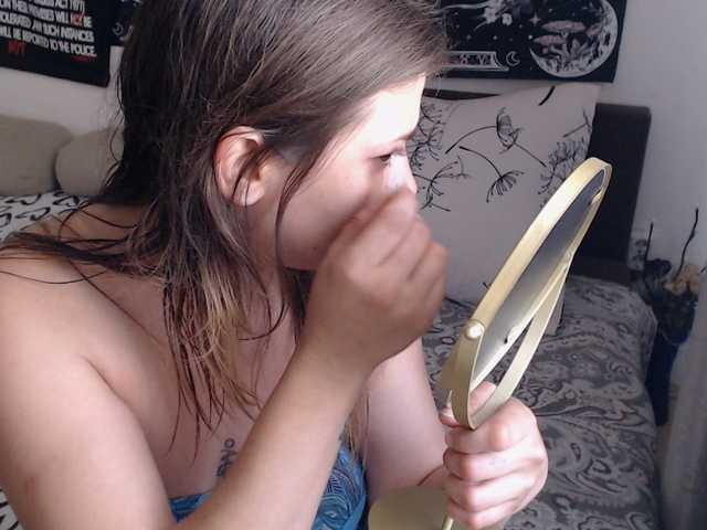 RacyRoby live cam on BongaCams