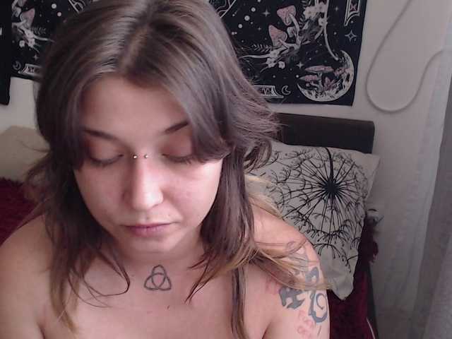 RacyRoby live cam on BongaCams