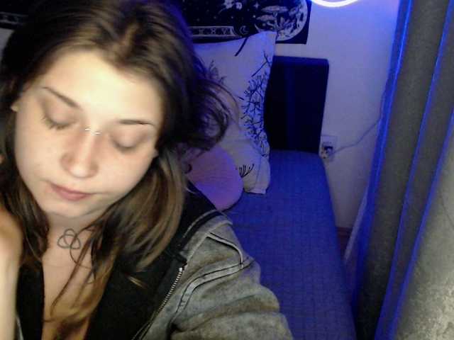 RacyRoby live cam on BongaCams