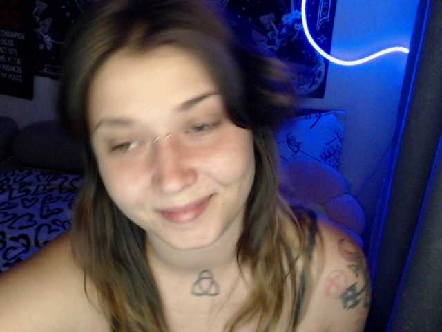 RacyRoby live cam on BongaCams