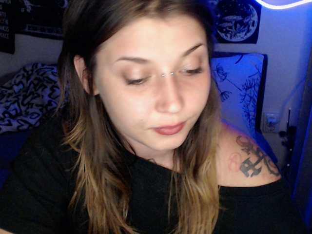 RacyRoby live cam on BongaCams