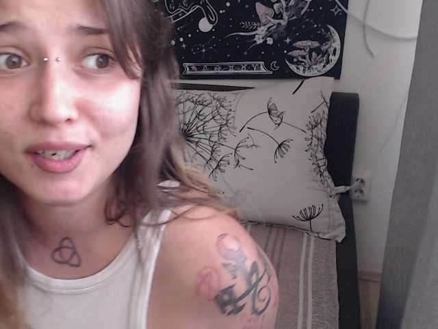 RacyRoby live cam on BongaCams