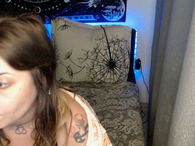 RacyRoby live cam on BongaCams
