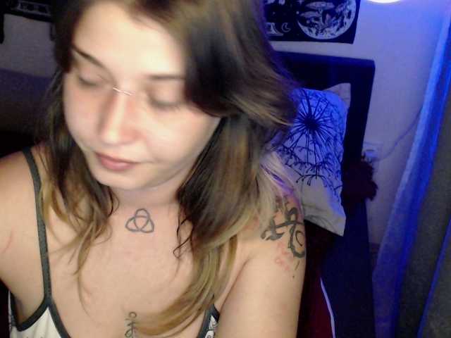 RacyRoby live cam on BongaCams