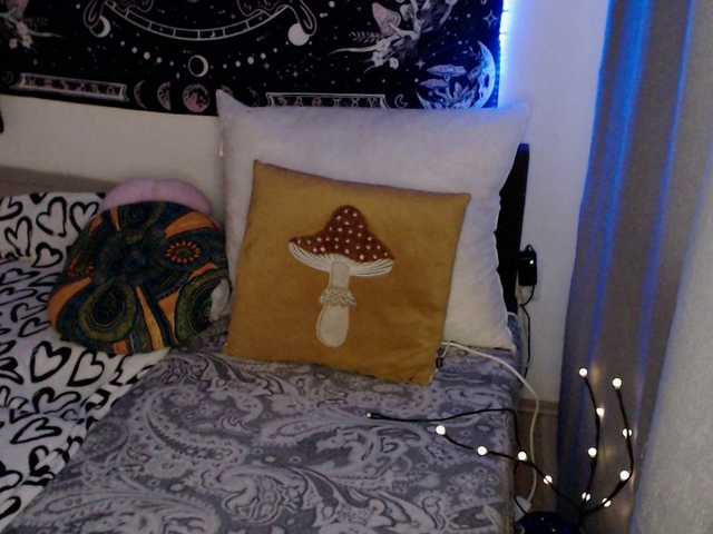 RacyRoby live cam on BongaCams