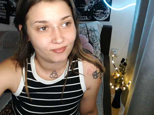 RacyRoby live cam on BongaCams