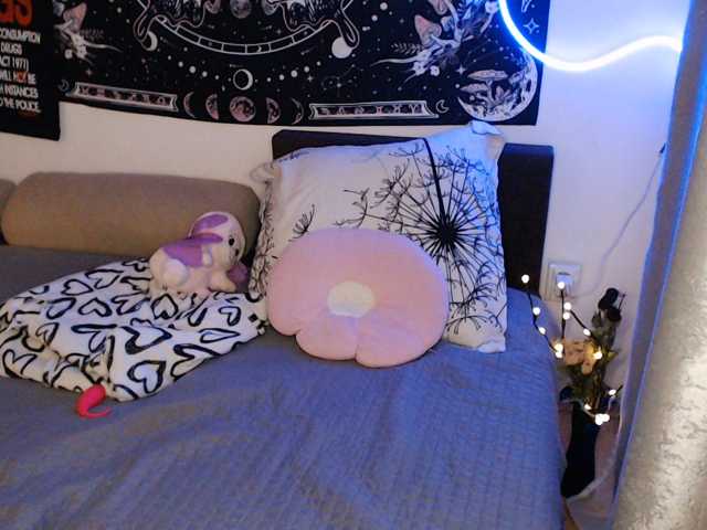 RacyRoby live cam on BongaCams