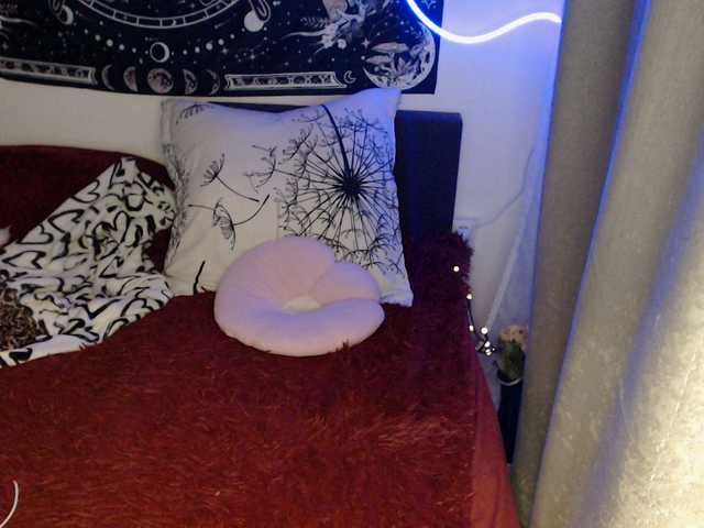 RacyRoby live cam on BongaCams