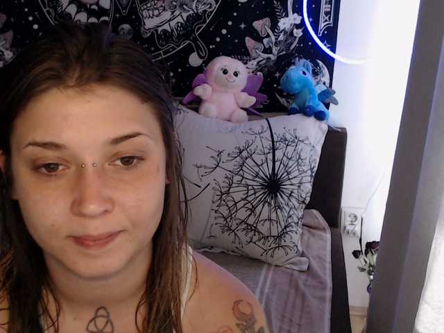 RacyRoby live cam on BongaCams