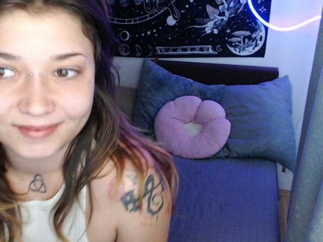 RacyRoby live cam on BongaCams