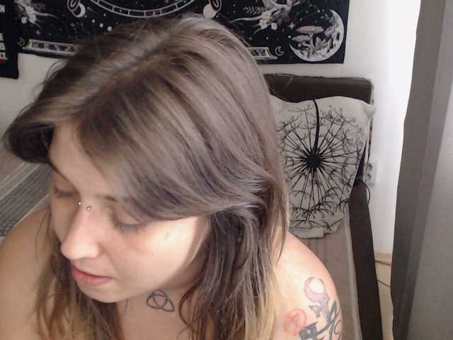 RacyRoby live cam on BongaCams