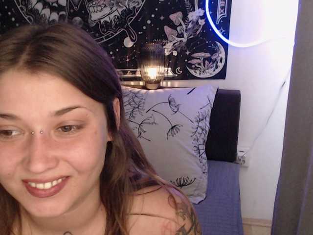 RacyRoby live cam on BongaCams