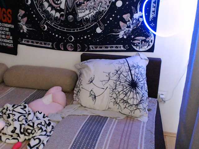 RacyRoby live cam on BongaCams