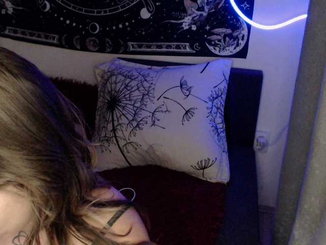 RacyRoby live cam on BongaCams