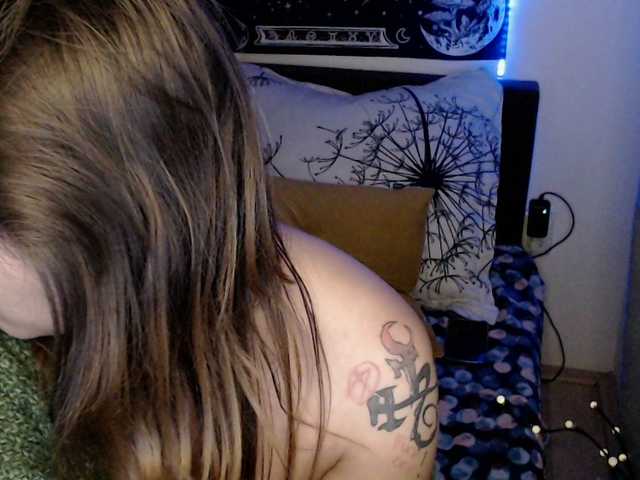 RacyRoby live cam on BongaCams