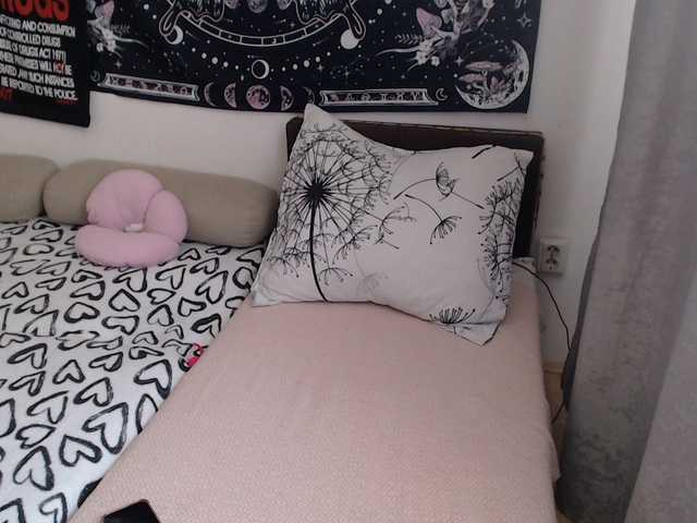 RacyRoby live cam on BongaCams