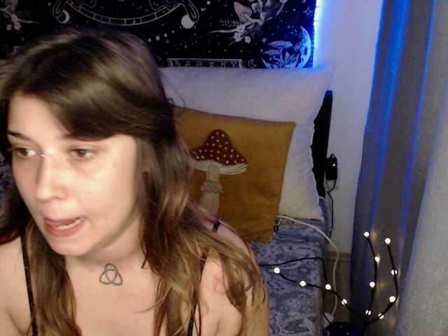 RacyRoby live cam on BongaCams