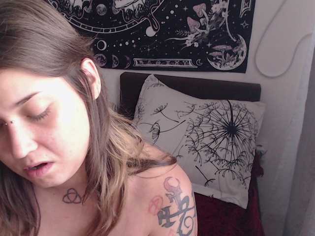 RacyRoby live cam on BongaCams