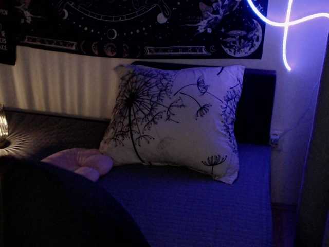 RacyRoby live cam on BongaCams