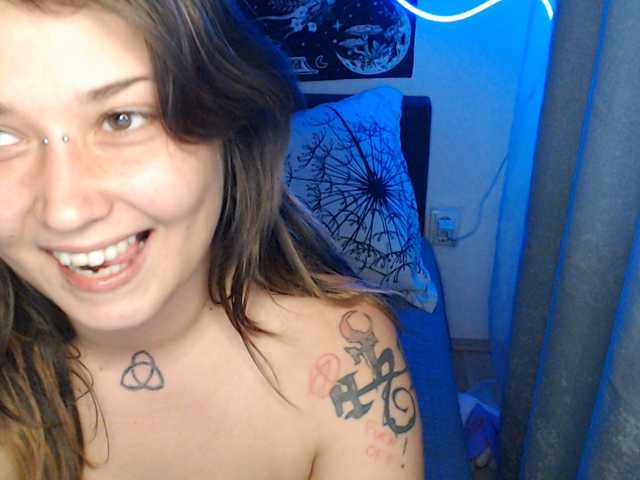 RacyRoby live cam on BongaCams