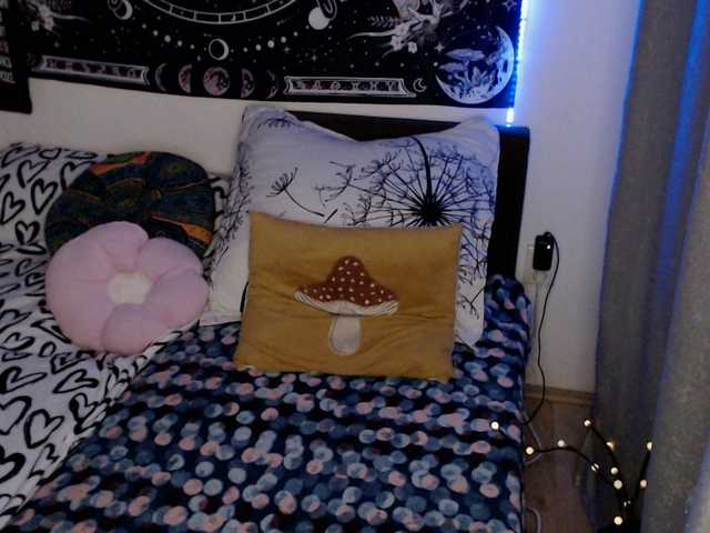 RacyRoby live cam on BongaCams
