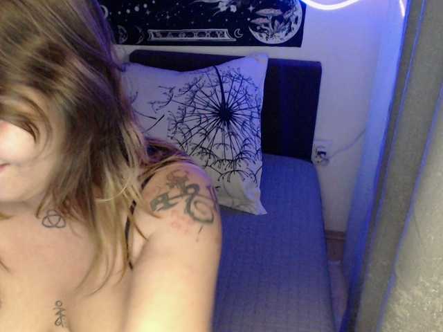 RacyRoby live cam on BongaCams