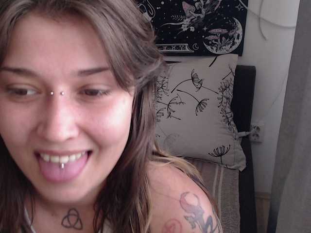 RacyRoby live cam on BongaCams