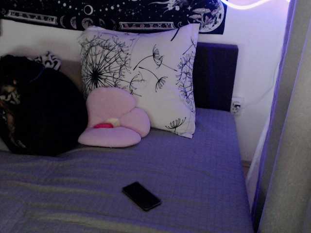 RacyRoby live cam on BongaCams