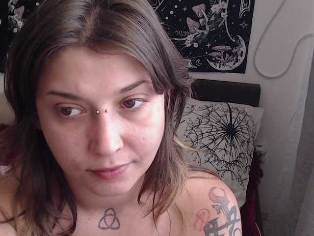 RacyRoby live cam on BongaCams