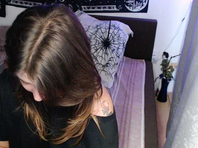 RacyRoby live cam on BongaCams