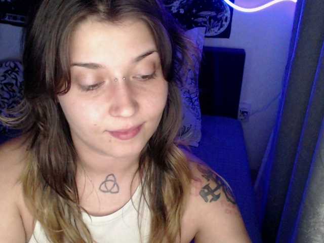 RacyRoby live cam on BongaCams