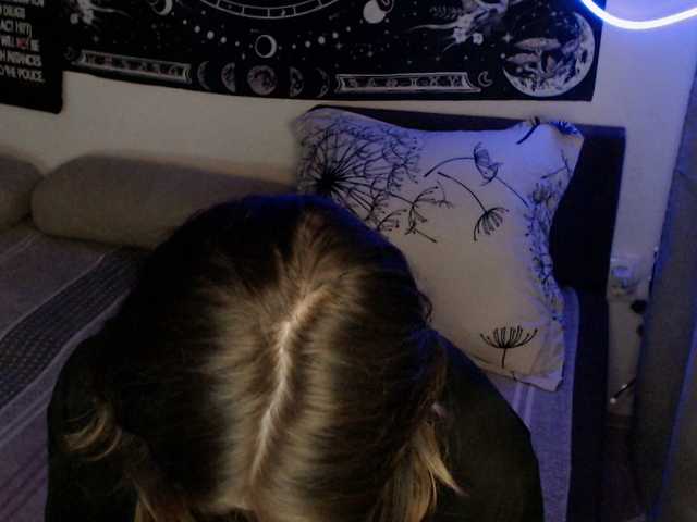 RacyRoby live cam on BongaCams
