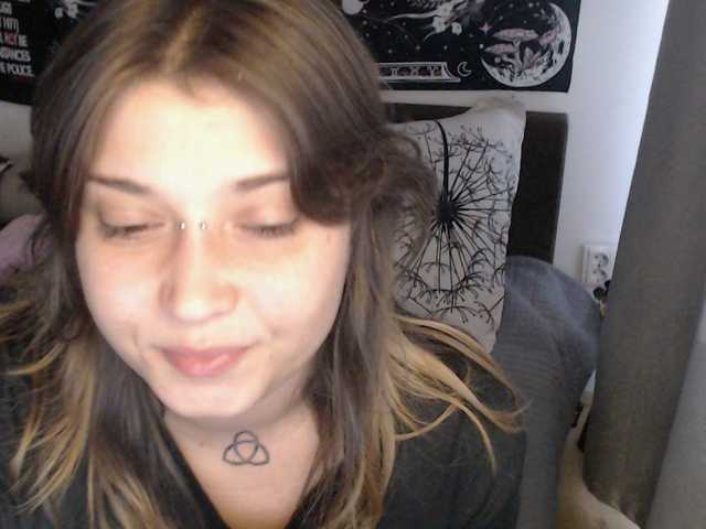 RacyRoby live cam on BongaCams