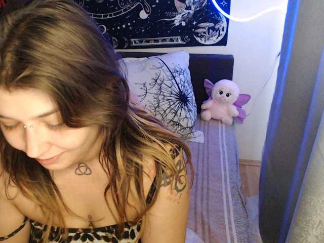 RacyRoby live cam on BongaCams