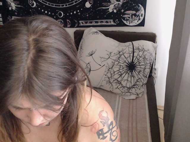 RacyRoby live cam on BongaCams