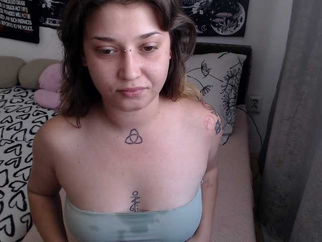 RacyRoby live cam on BongaCams