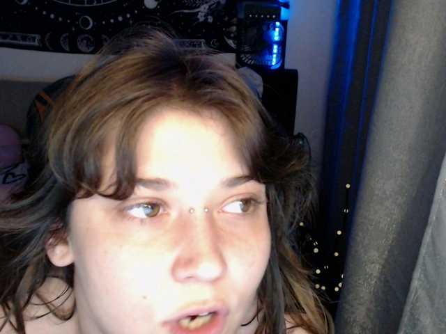 RacyRoby live cam on BongaCams