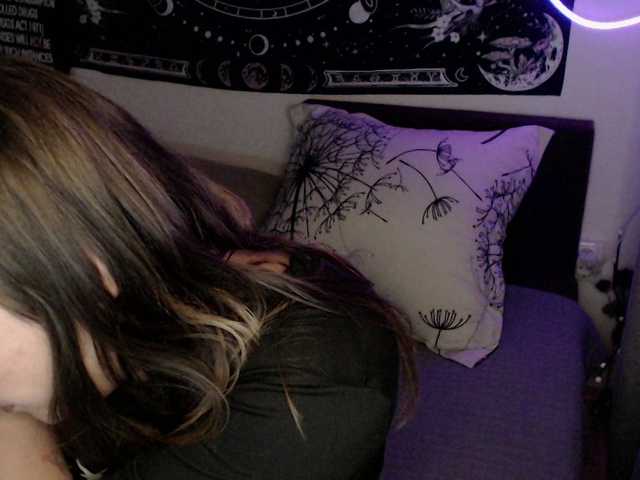 RacyRoby live cam on BongaCams