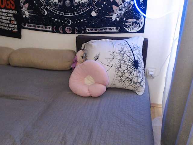 RacyRoby live cam on BongaCams