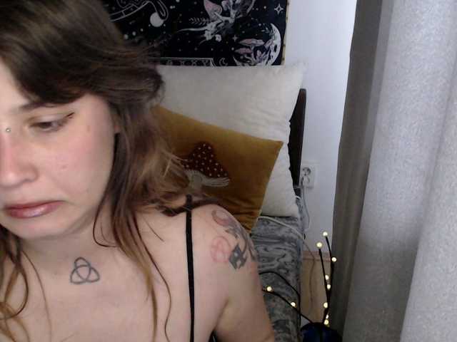 RacyRoby live cam on BongaCams