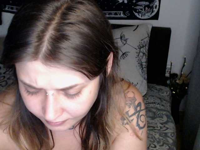 RacyRoby live cam on BongaCams