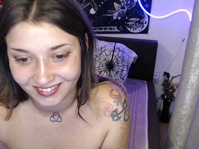 RacyRoby live cam on BongaCams