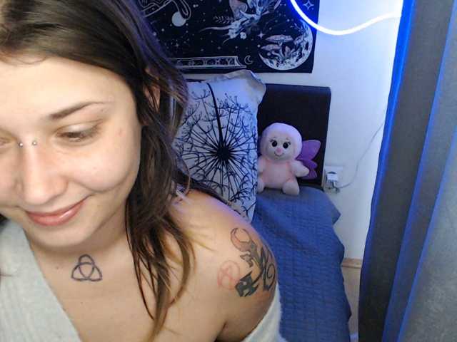 RacyRoby live cam on BongaCams