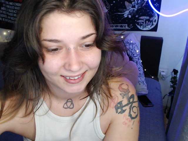 RacyRoby live cam on BongaCams