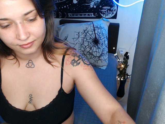 RacyRoby live cam on BongaCams