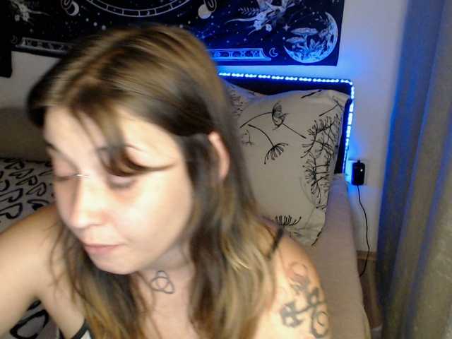RacyRoby live cam on BongaCams