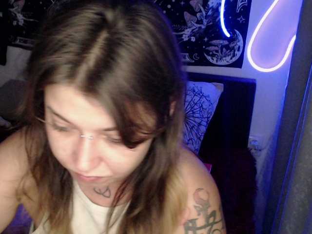 RacyRoby live cam on BongaCams