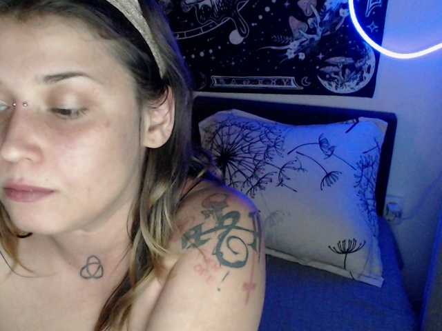 RacyRoby live cam on BongaCams