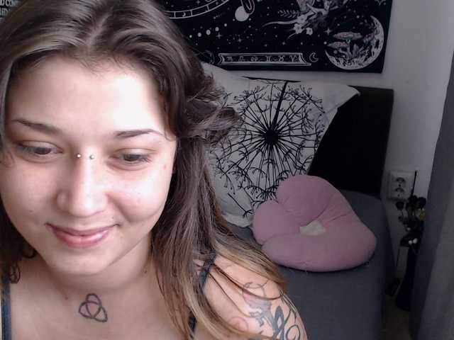 RacyRoby live cam on BongaCams
